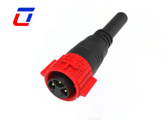 300V 3+2 Pin Cable Connector Acque resistenti Rossa M19 Data Quick Connector per l'illuminazione